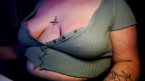 Snapshot of sweetsapphirepuppy chatting on 01-10-26, 11:42 sweetsapphirepuppy online show from 01-10-26, 11:42