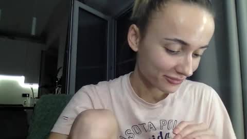 Snapshot of sweetsatalana chatting on 05-15-26, 10:28 sweetsatalana online show from 05-15-26, 10:28