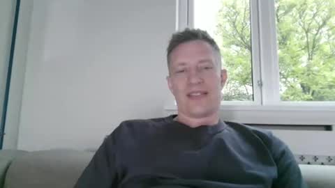 Snapshot of sweetsinner83 chatting on 05-18-26, 06:14 sweetsinner83 online show from 05-18-26, 06:14