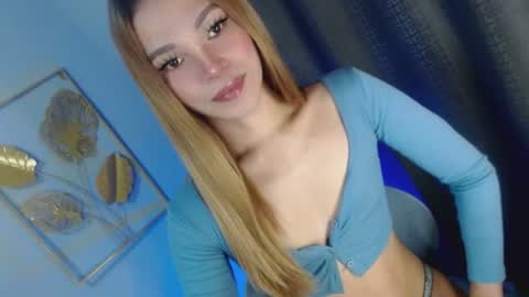 Snapshot of sweetstacy_18 chatting on 06-28-26, 12:38 Chella online show from 06-28-26, 12:38