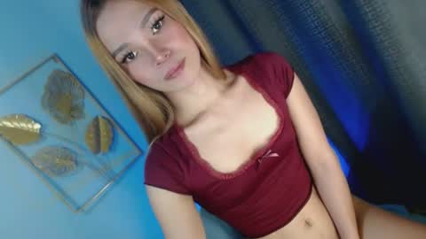 Snapshot of sweetstacy_18 chatting on 07-23-26, 01:58 Chella online show from 07-23-26, 01:58