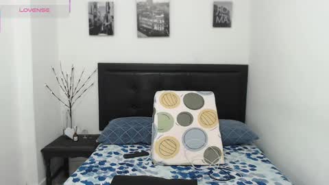 Snapshot of sweetstormi chatting on 11-06-25, 09:32 Stormi online show from 11-06-25, 09:32