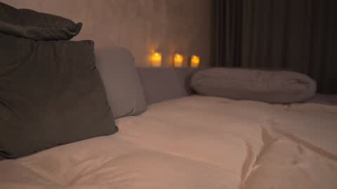 Kari online show from 12-29-24, 06:24