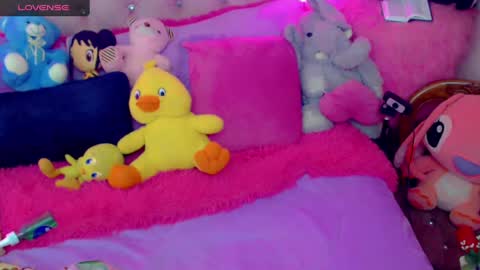 Snapshot of sweett_martina chatting on 03-05-25, 02:36 martina online show from 03-05-25, 02:36