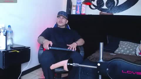 Snapshot of sweettguy_ chatting on 07-15-26, 06:35 Jei online show from 07-15-26, 06:35
