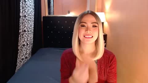 Ms trixiee online show from 03-11-25, 09:24