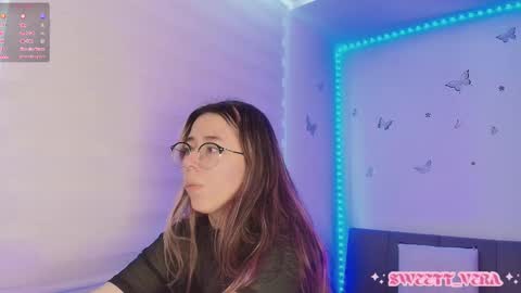 Veronica Independent Model online show from 11-23-25, 01:00