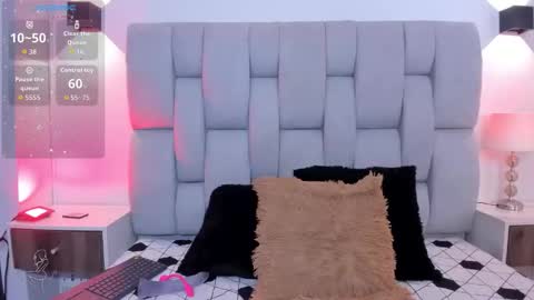 Snapshot of sweetty_girl_ chatting on 11-20-25, 07:13 Sweetty online show from 11-20-25, 07:13