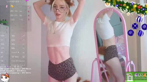 Elis  a little vacation Ill be here Saturday my schedules in bio online show from 01-04-25, 11:33