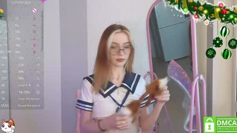 Elis  a little vacation Ill be here Saturday my schedules in bio online show from 01-06-25, 08:35