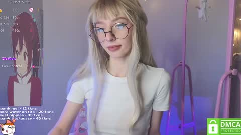 Elis  a little vacation Ill be here Saturday my schedules in bio online show from 02-02-25, 01:30