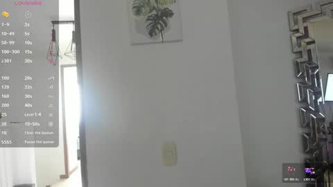 sweetvane_ online show from 09-28-25, 03:50