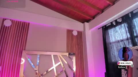 Snapshot of sweetviolet___ chatting on 06-15-26, 12:07 sweetviolet___ online show from 06-15-26, 12:07
