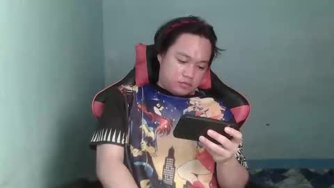 Snapshot of sweetwhore_cristy chatting on 11-11-25, 06:41 cristy online show from 11-11-25, 06:41