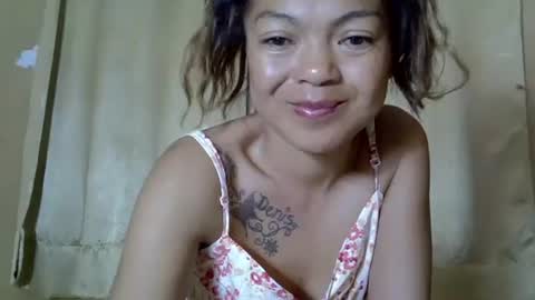 Snapshot of sweety_angel_7 chatting on 02-28-25, 07:03 Sarah online show from 02-28-25, 07:03