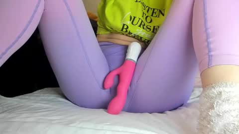 Snapshot of sweety_cum chatting on 01-03-25, 09:36 Mia online show from 01-03-25, 09:36