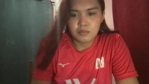 Snapshot of sweety_heart18 chatting on 06-10-26, 04:23 sweety_heart18 online show from 06-10-26, 04:23