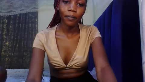 Vickky online show from 04-29-26, 06:14