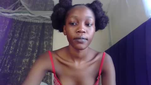 Vickky online show from 05-08-26, 12:21
