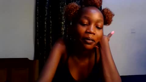 Vickky online show from 05-22-26, 01:46