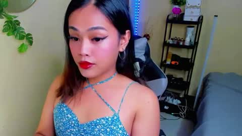 Snapshot of sweety_shane chatting on 04-10-26, 12:10 sweety_shane online show from 04-10-26, 12:10