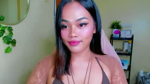 Snapshot of sweety_shane chatting on 05-04-26, 01:18 sweety_shane online show from 05-04-26, 01:18