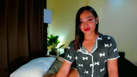Snapshot of sweety_shane chatting on 05-26-26, 03:19 sweety_shane online show from 05-26-26, 03:19