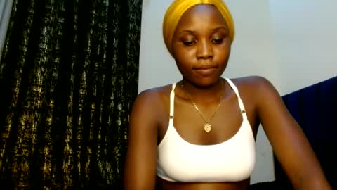 Snapshot of sweety_spixxy chatting on 07-02-26, 02:11 Dolly online show from 07-02-26, 02:11