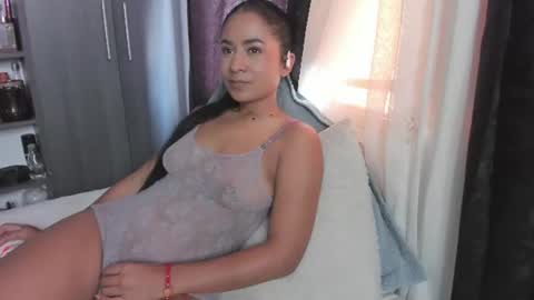 Snapshot of sweetyaya_ chatting on 07-15-26, 09:42 yaya online show from 07-15-26, 09:42