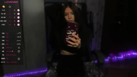 Snapshot of sweetydeviliya chatting on 10-20-25, 05:41 sweetydeviliya online show from 10-20-25, 05:41