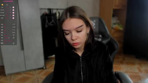 Snapshot of sweetydeviliya chatting on 02-04-26, 07:03 sweetydeviliya online show from 02-04-26, 07:03