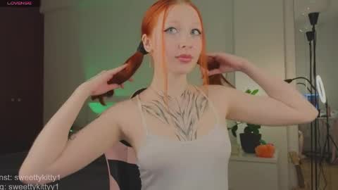 Jenny  give it a sub online show from 05-11-26, 12:33
