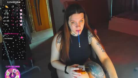 Snapshot of sweetyladiy chatting on 02-06-26, 06:29 Aiza online show from 02-06-26, 06:29