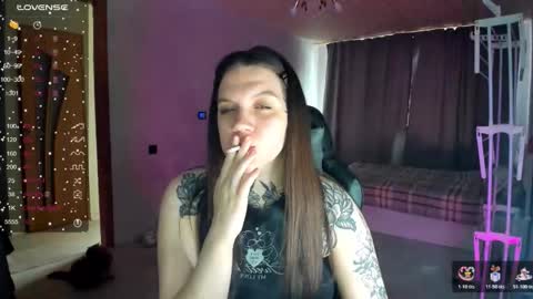 Snapshot of sweetyladiy chatting on 02-17-26, 04:53 Aiza online show from 02-17-26, 04:53