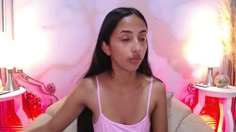 Snapshot of sweetylally chatting on 09-16-25, 12:06 LAURA online show from 09-16-25, 12:06