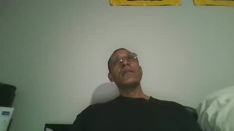 swimmerbod2495 online show from 04-08-26, 06:02