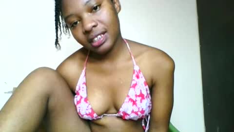 Snapshot of swit_candy chatting on 06-23-26, 05:33 Candy online show from 06-23-26, 05:33