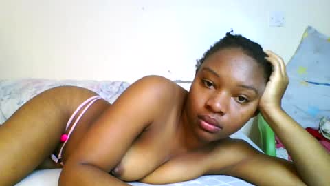 Snapshot of swit_candy chatting on 06-28-26, 12:55 Candy online show from 06-28-26, 12:55