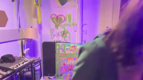 switchinjay online show from 09-25-25, 08:07