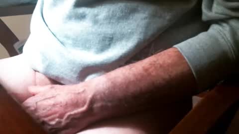 Snapshot of swizzle__stick chatting on 02-27-26, 10:59 will jeffers online show from 02-27-26, 10:59