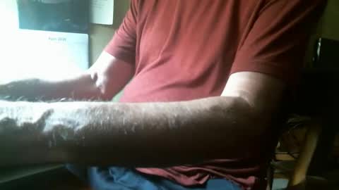 Snapshot of swizzle__stick chatting on 04-28-26, 10:09 will jeffers online show from 04-28-26, 10:09