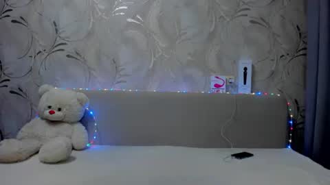 Ana online show from 02-12-25, 02:35