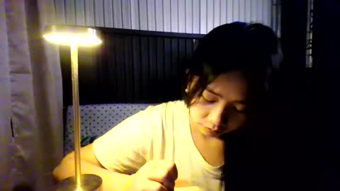 Snapshot of swyt_lucy chatting on 02-20-26, 04:07 swyt_lucy online show from 02-20-26, 04:07