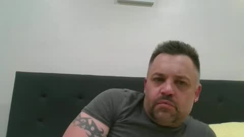 Snapshot of sxylegsturnmeon chatting on 09-29-25, 05:45 sxylegsturnmeon online show from 09-29-25, 05:45