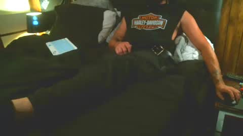 Snapshot of sydetrak4469 chatting on 10-20-25, 07:03 Syde online show from 10-20-25, 07:03