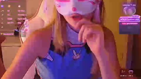 Snapshot of sydney_max chatting on 01-14-25, 01:47 Milena online show from 01-14-25, 01:47