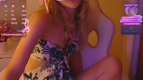 Snapshot of sydney_max chatting on 01-30-25, 02:27 Milena online show from 01-30-25, 02:27