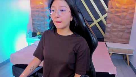 Sydney online show from 04-17-26, 11:19