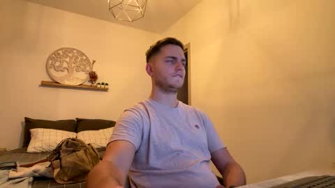 Snapshot of syl092 chatting on 02-11-26, 05:07 syl092 online show from 02-11-26, 05:07