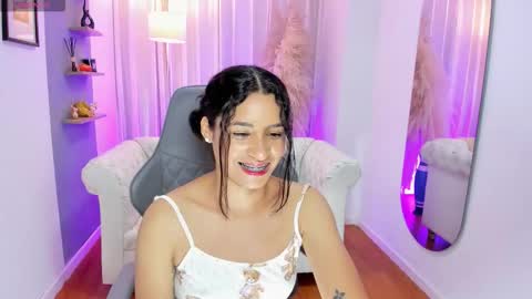 Snapshot of sylvana_cox chatting on 12-20-25, 11:50 sylvana online show from 12-20-25, 11:50